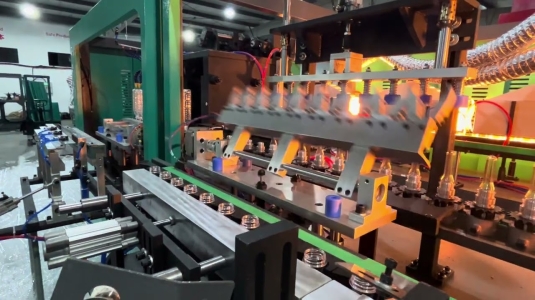 9-cavity stable 12000BPH YW-L9S full electric PET Blow Moulding Machine
